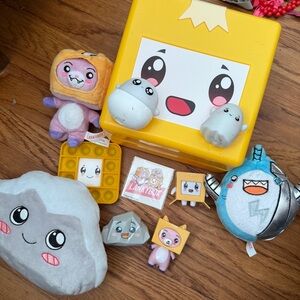 Lanky Box large mystery box plus extras plush